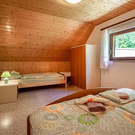 Hébergement de vacances Beautiful In W/ 3 Bedrooms Soča