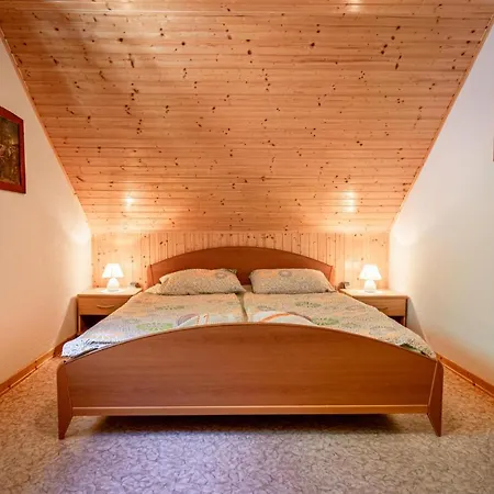 Beautiful In W/ 3 Bedrooms * Soča
